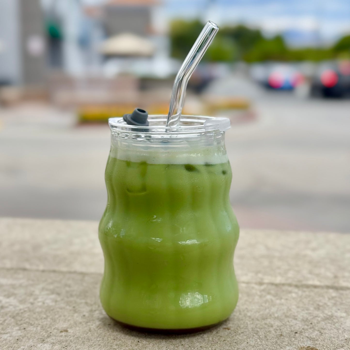 Curvy Glass Cup with Lid & Straw 🫧